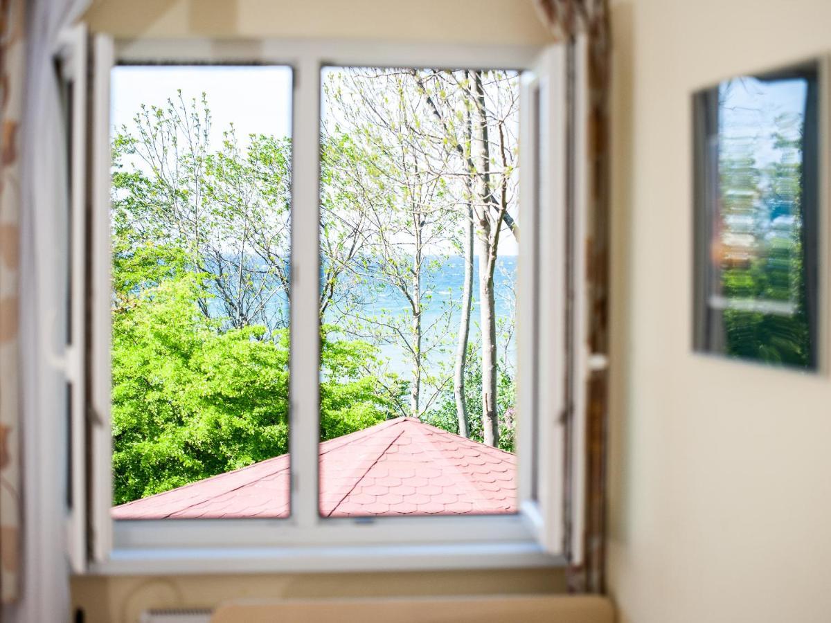 Hotel Nad Brzegiem Baltyku à Sarbinowo Extérieur photo
