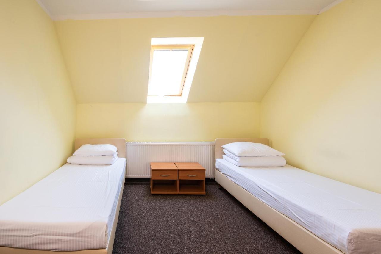 Hotel Nad Brzegiem Baltyku à Sarbinowo Extérieur photo