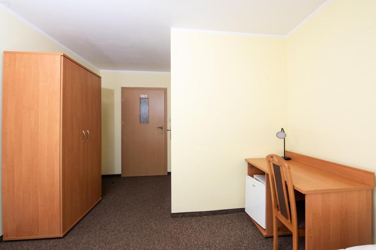 Hotel Nad Brzegiem Baltyku à Sarbinowo Extérieur photo